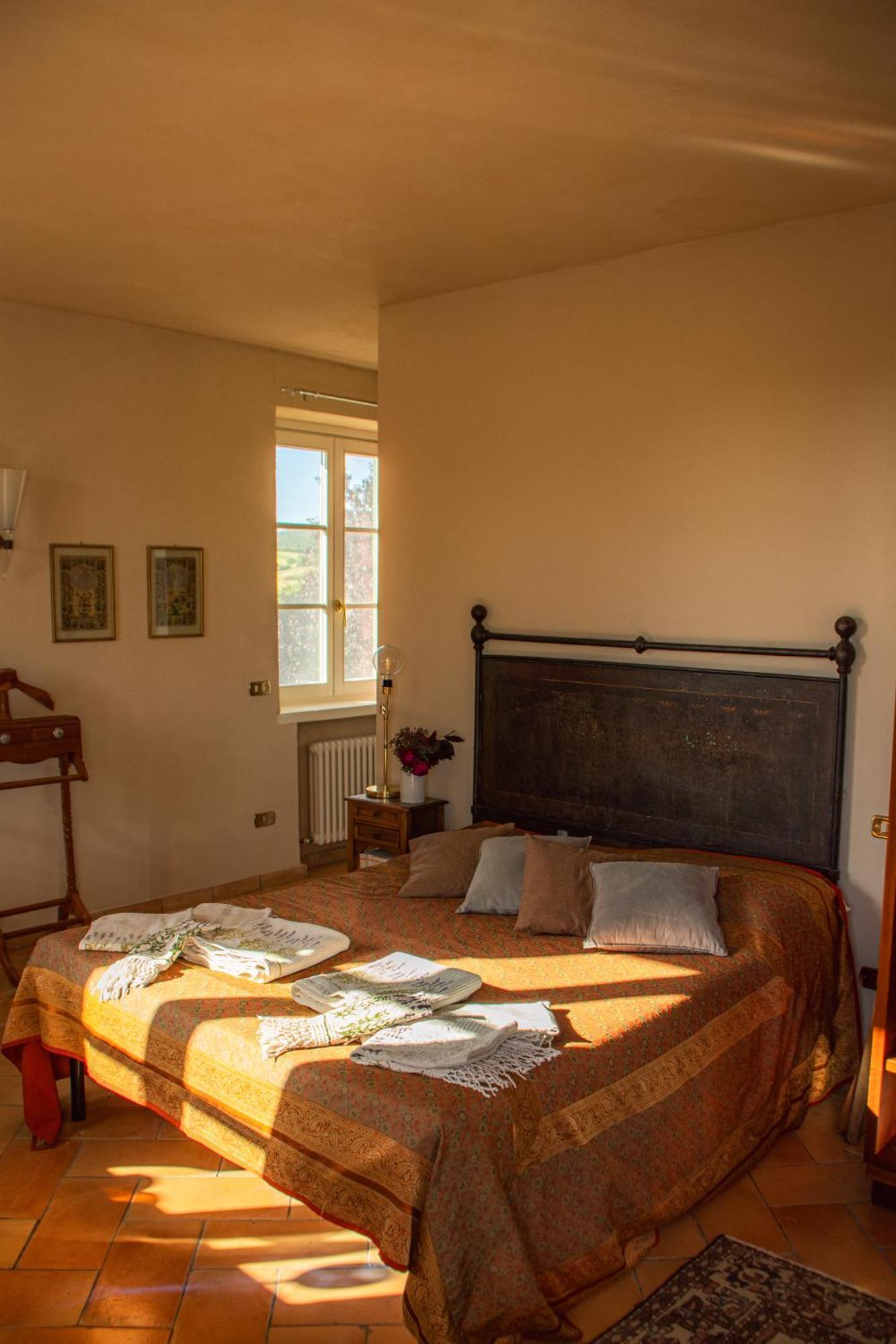 Agriturismo Podere Il Fornacino Santa Luce Extérieur photo