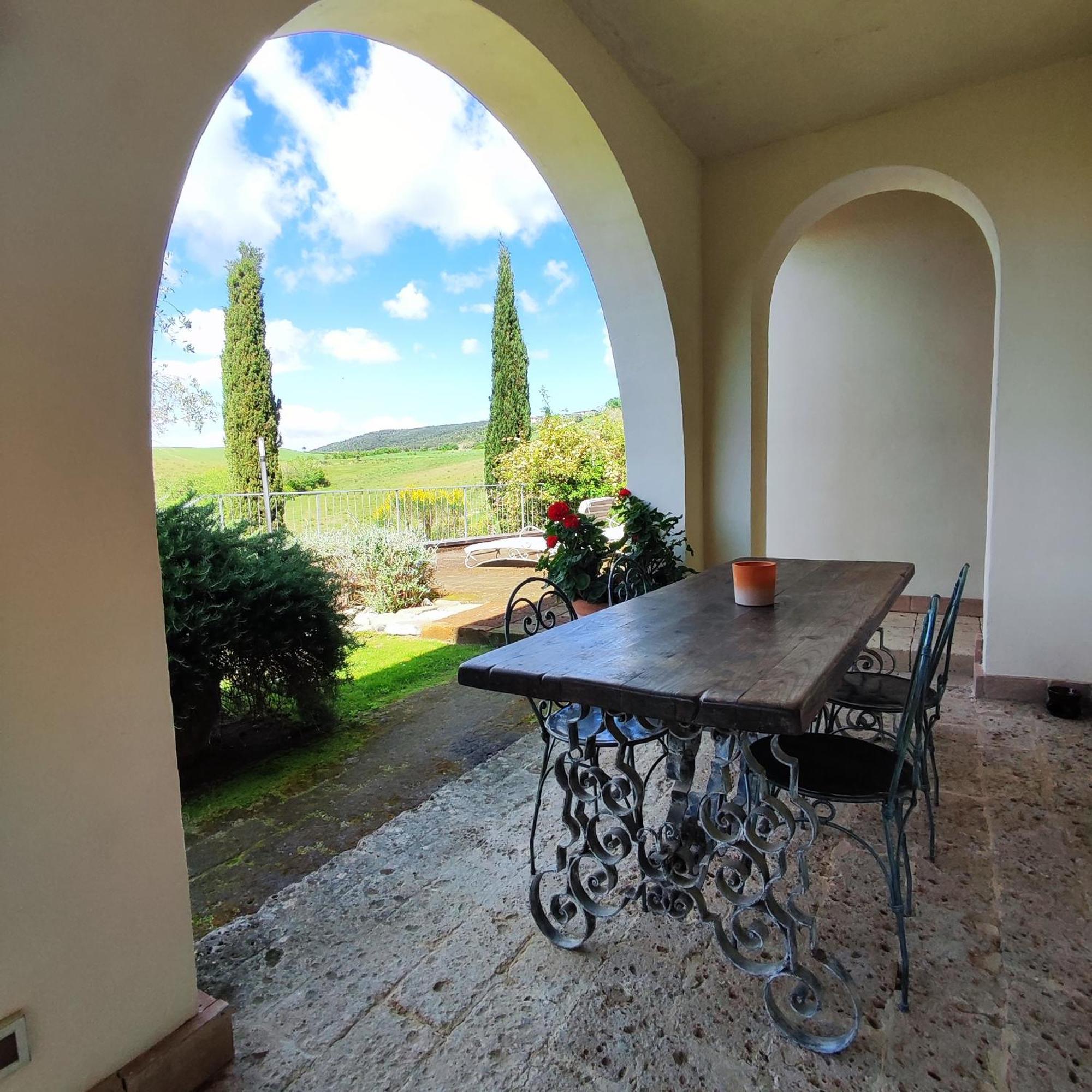 Agriturismo Podere Il Fornacino Santa Luce Extérieur photo